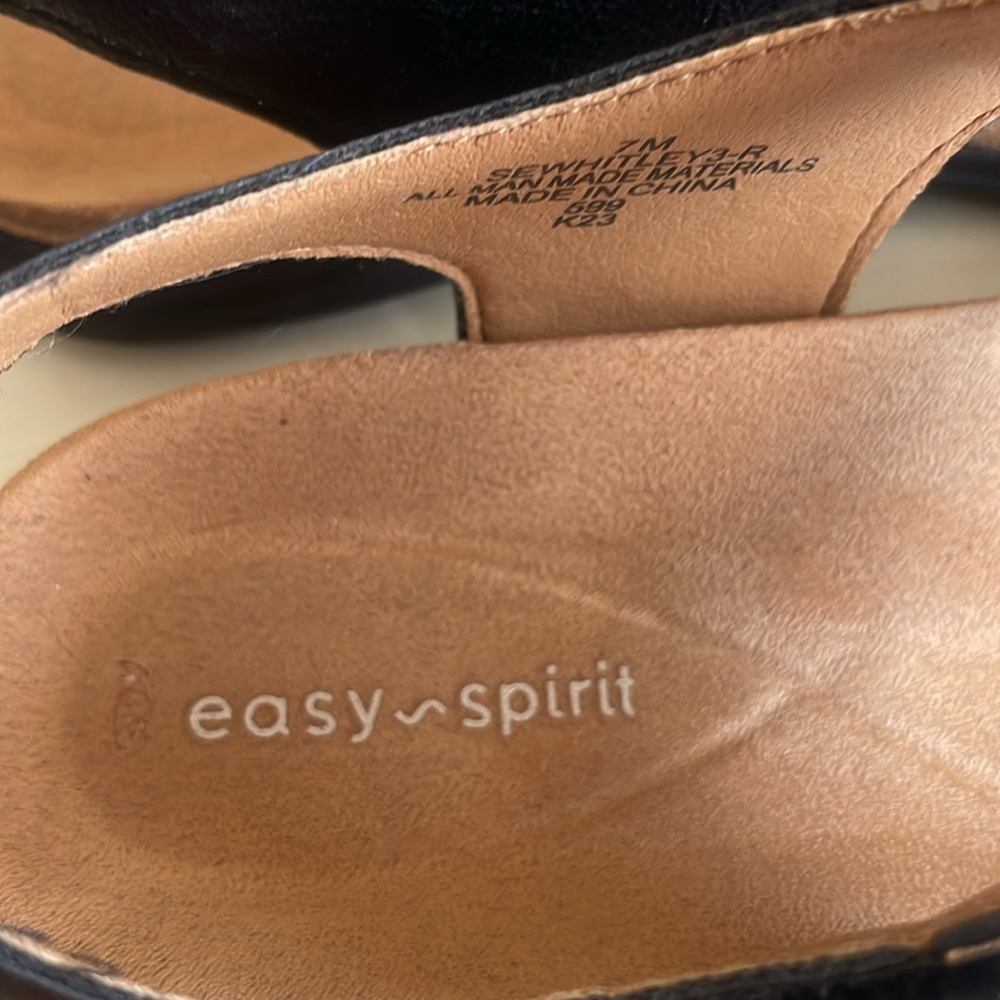 Womens Easy Spirit Sandals - Picture 5 of 6